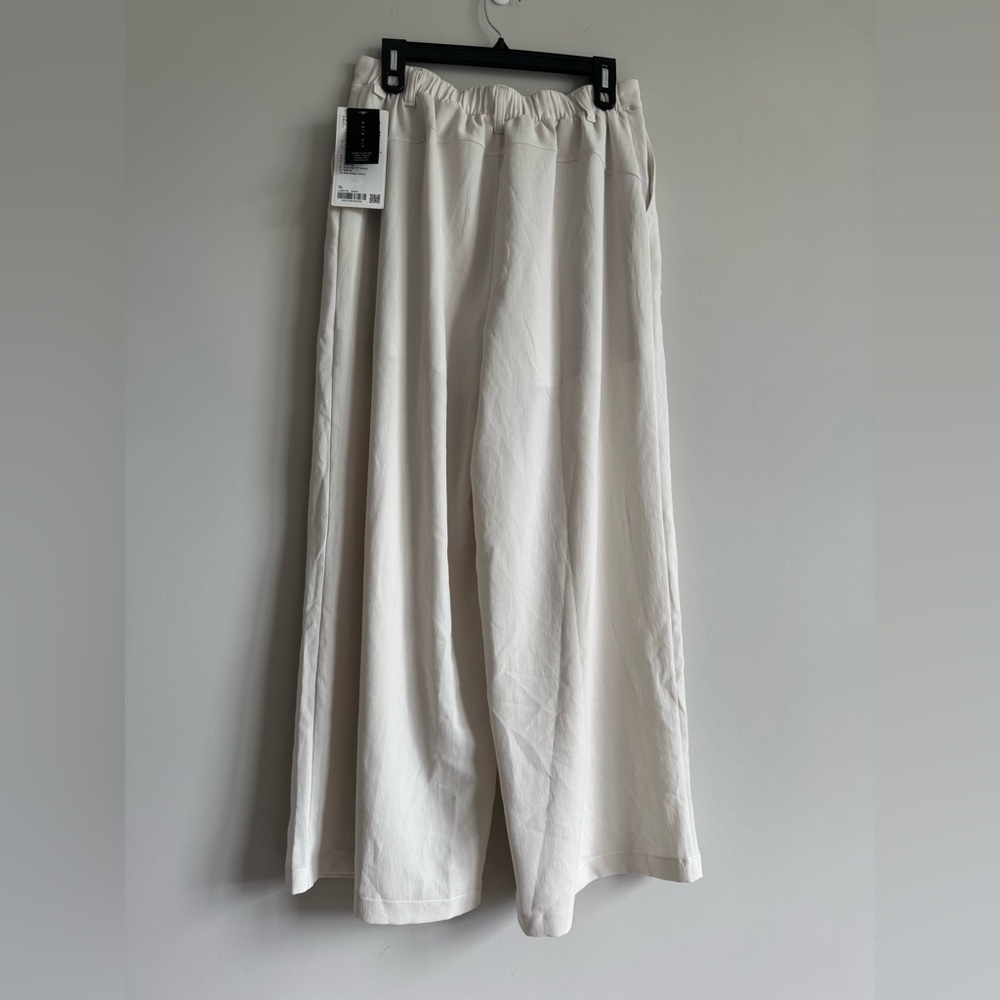 NWT Rare Lululemon Asia Fit Pleated High-Rise Wide-Leg Trouser 27" Size XL - Picture 7 of 12